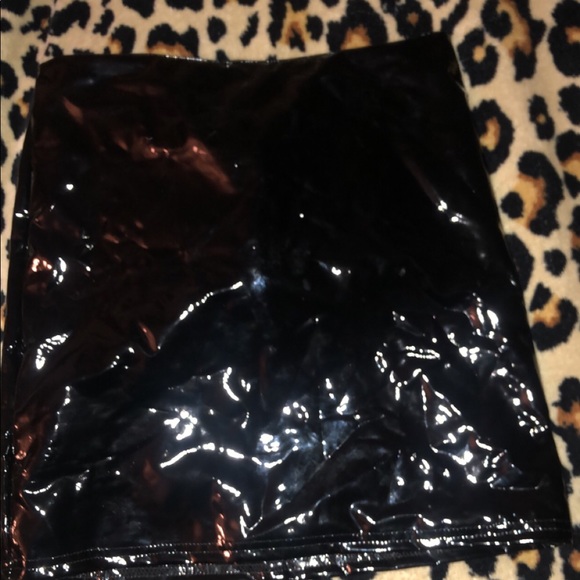 SHEIN skirts - Picture 3 of 4